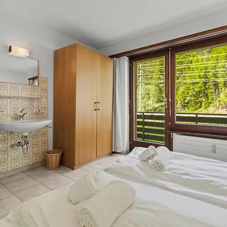 Joli Pour 4 Personnes A Saas-grund, Parking Et Terrasses Διαμέρισμα
