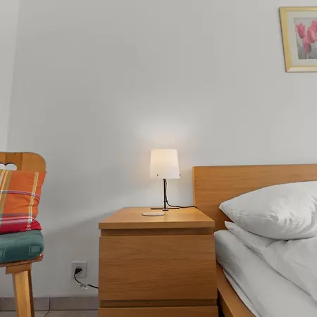 Joli Pour 4 Personnes A Saas-grund, Parking Et Terrasses * Saas-Grund